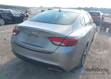 2015 Chrysler 200 S z USA, uszkodzony, nr VIN 1C3CCCBB4FN754930